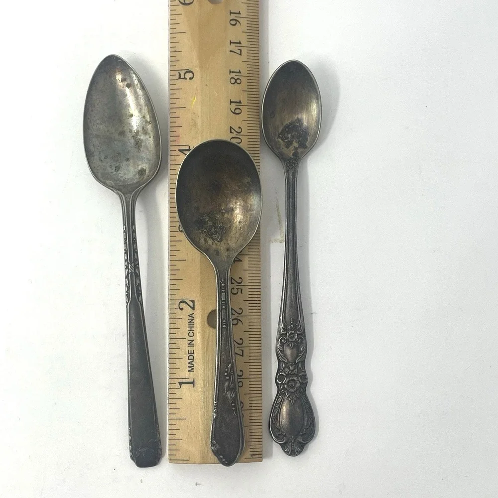 Vintage Silverplate Spoons Lot of 3 Rogers Bros Oneida 1847‎ 1881 Floral Ornate